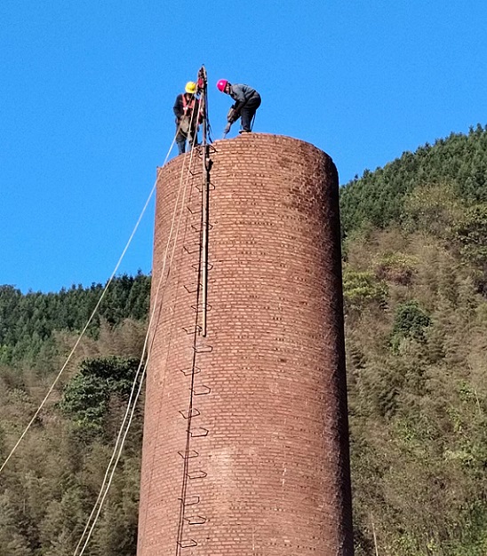 廣州煙囪拆除公司:技術(shù)成熟,業(yè)績輝煌